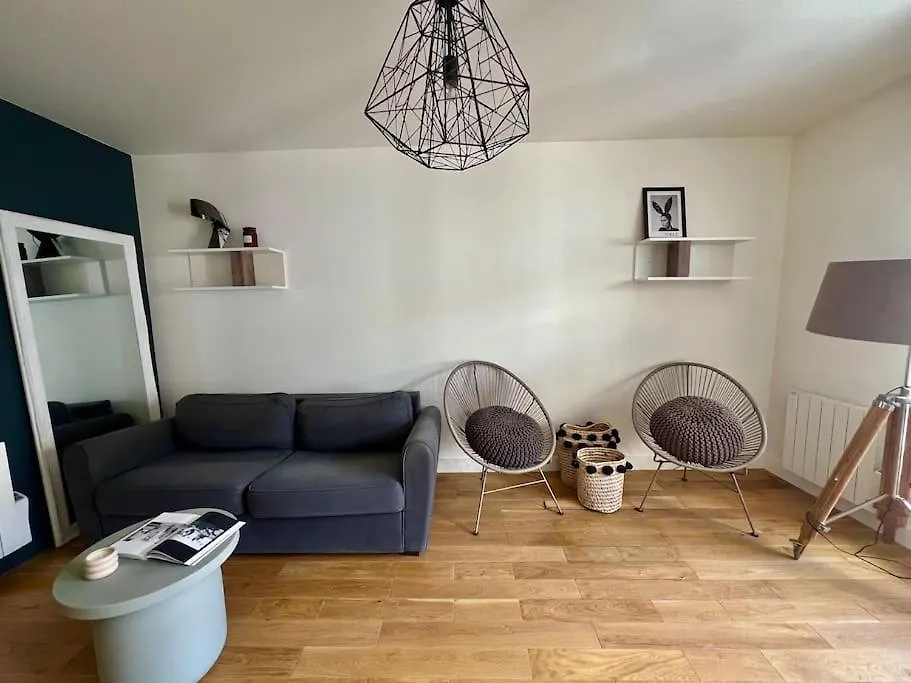 Aux Batignolles - Le Cocon Parisien - 28Mc Apartment France